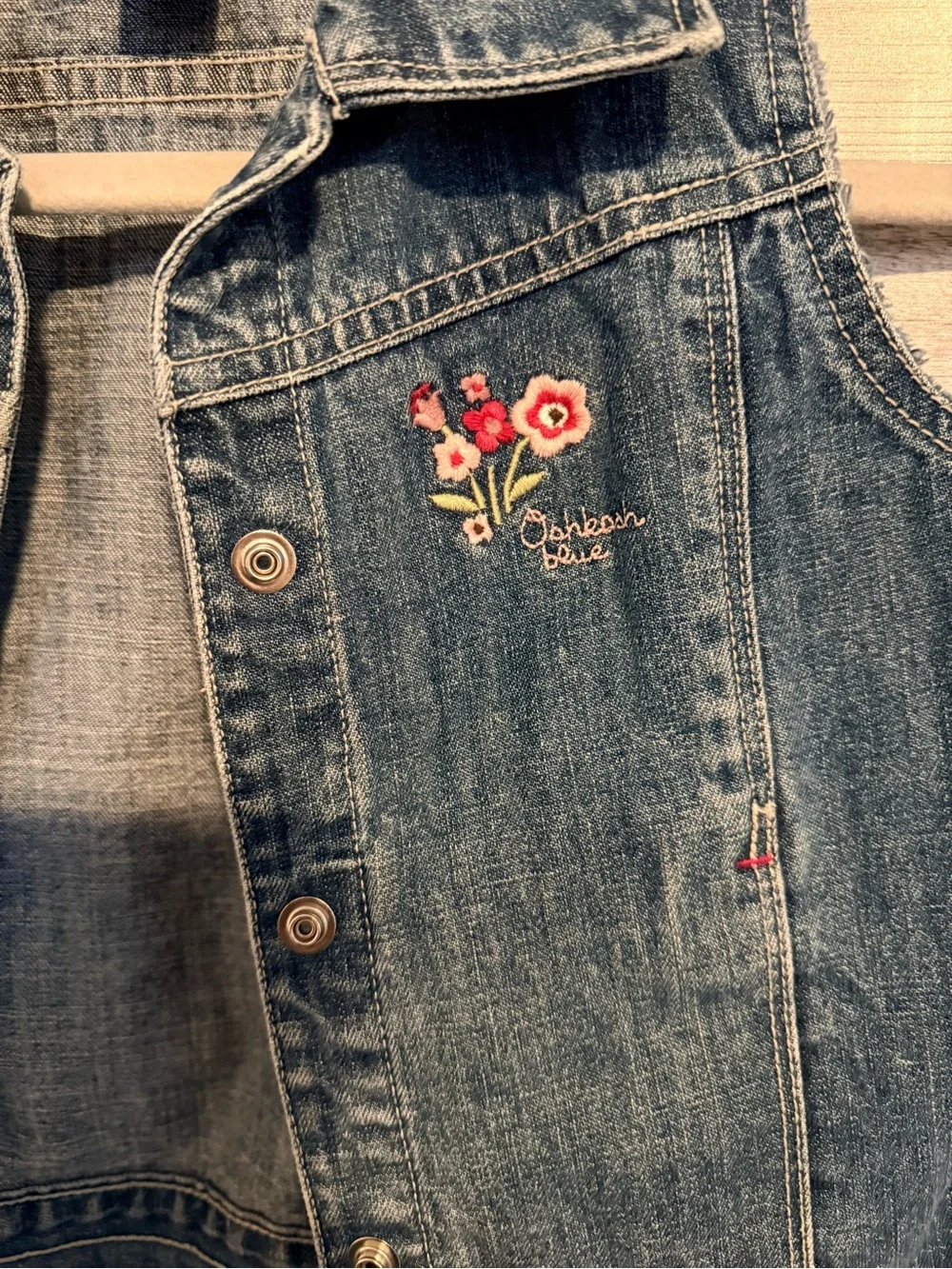 OshKosh B’gosh Girls 6X Denim Vest Floral Embroidered Jean Vest